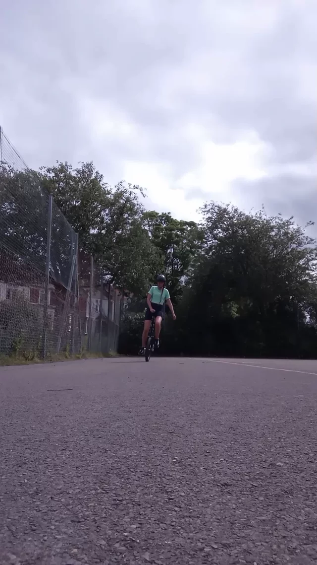 riu submission: 1 trick