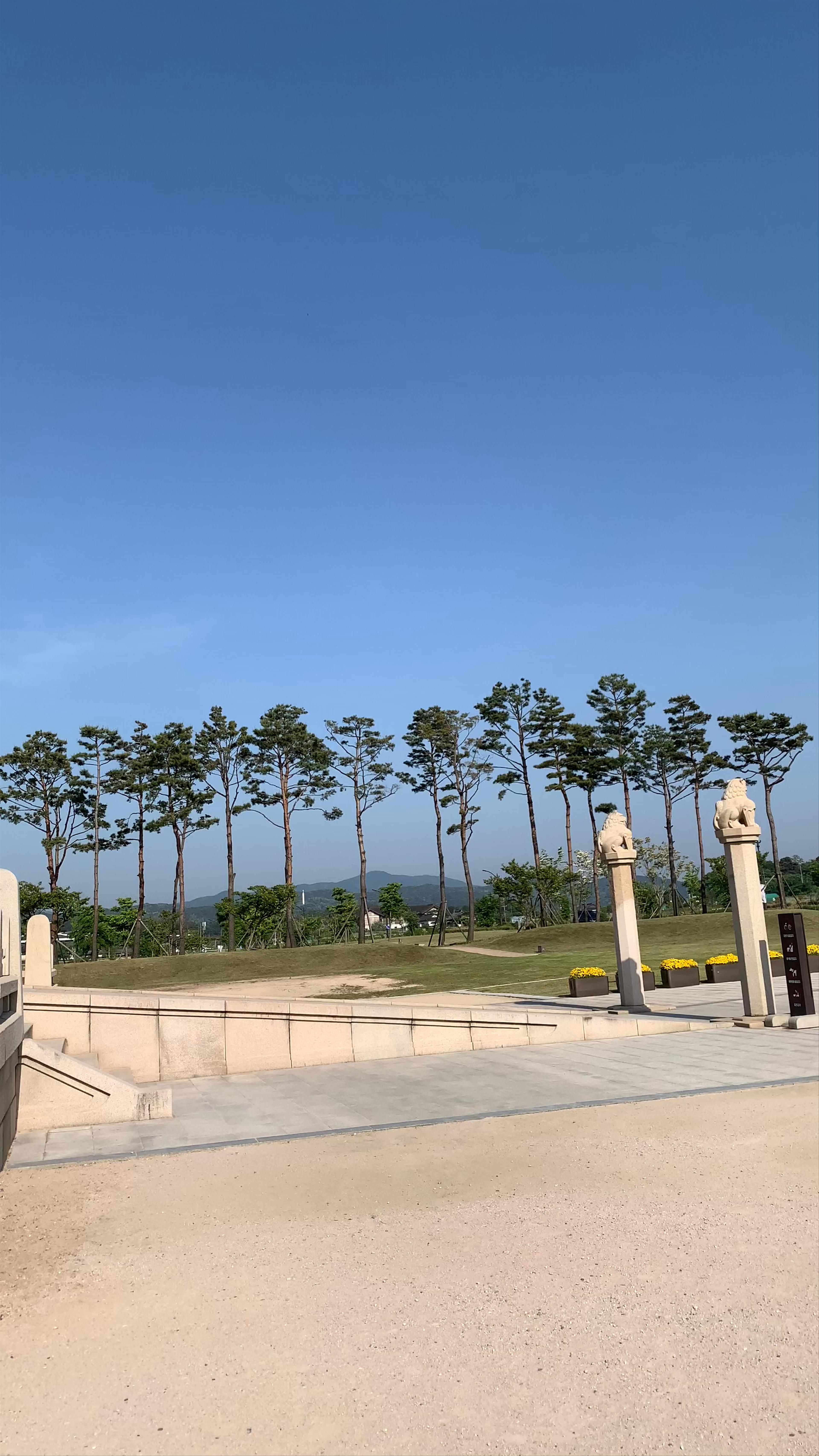Woljeonggyo Bridge and Historic Silla Architecture in Gyeongju