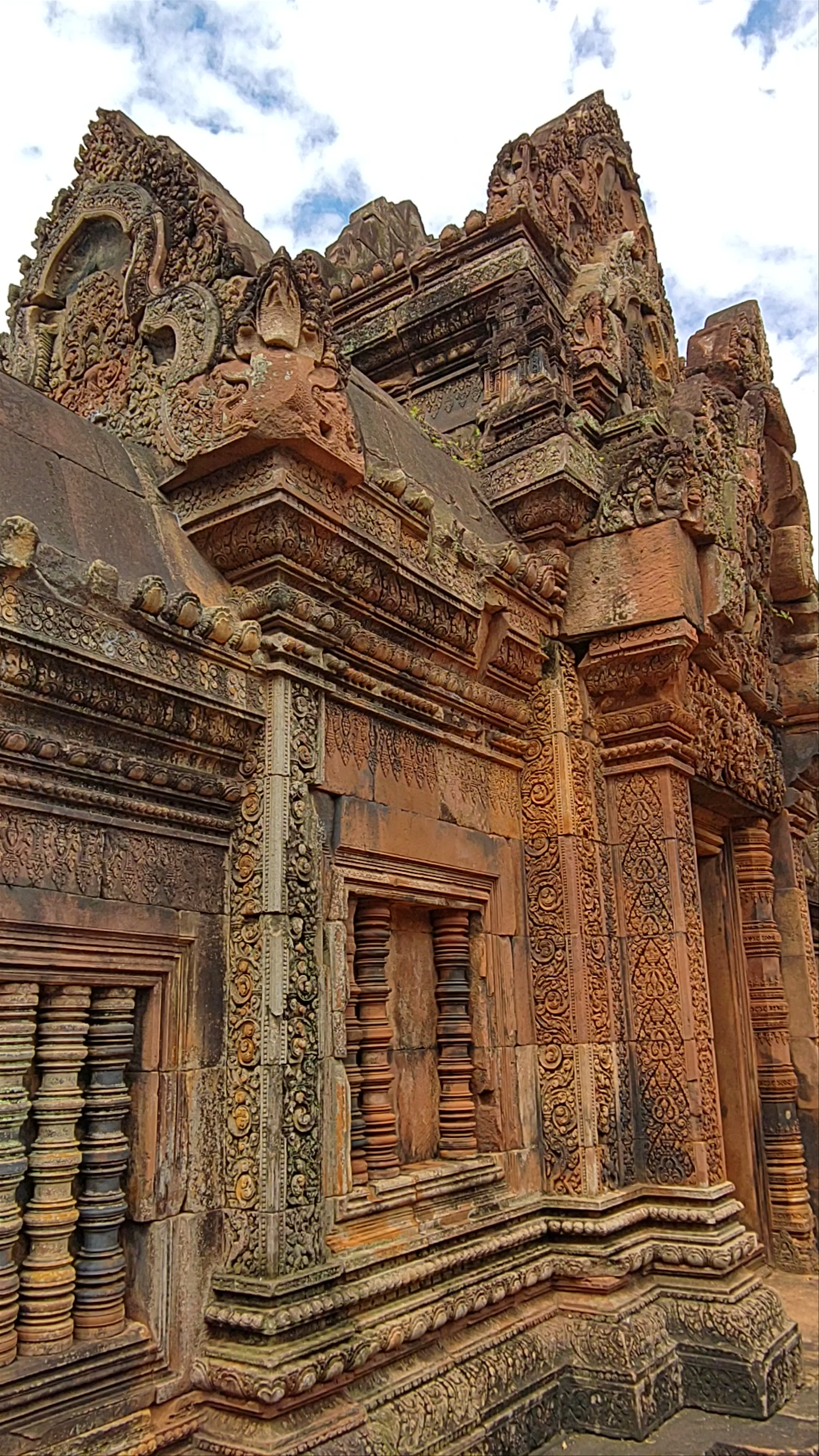 Banteay Srei Temple