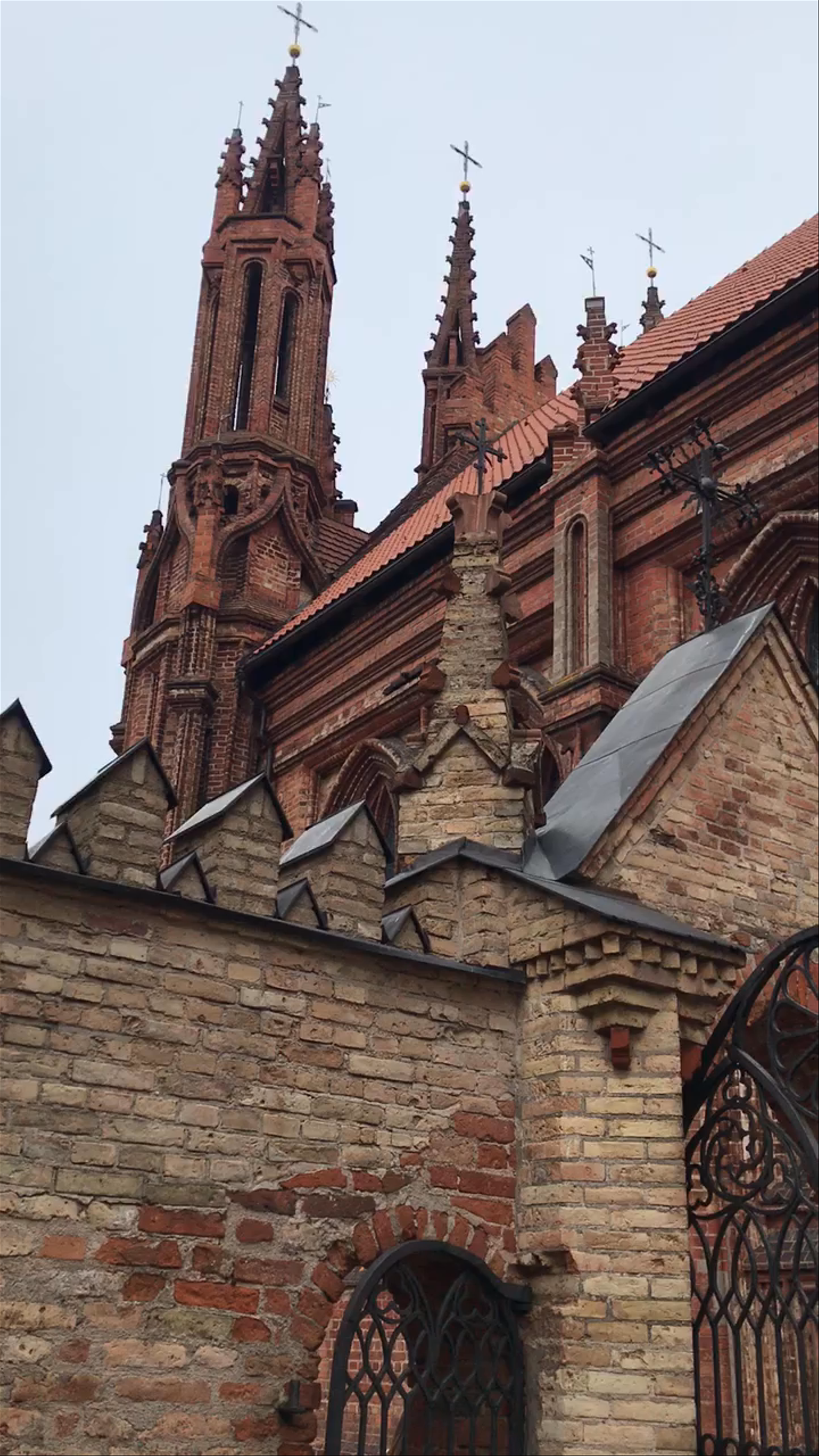 St. Anne's Church: Gothic Splendor in Vilnius
