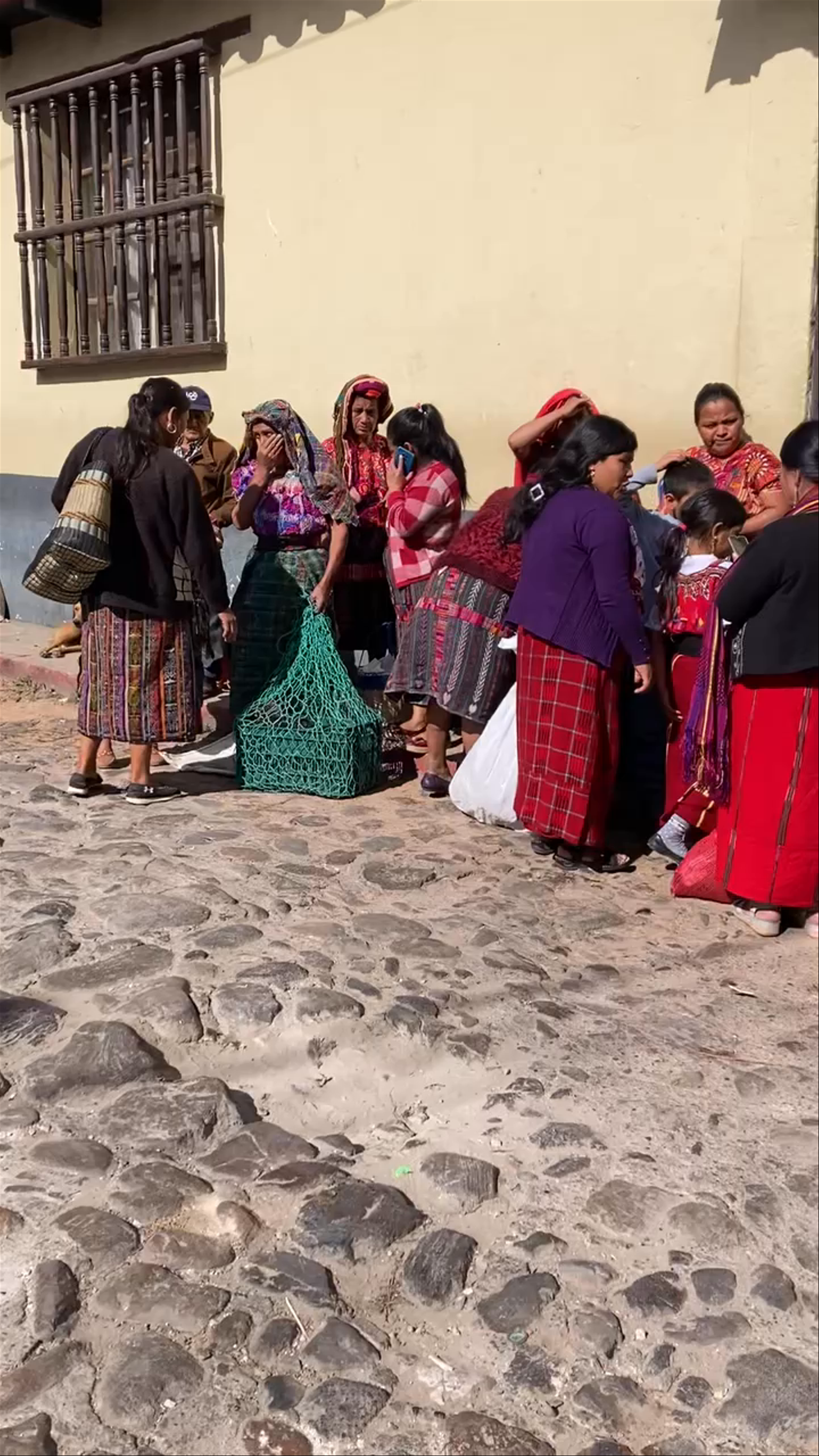 Chichicastenango Market: A Colorful Cultural Experience in Guatemala