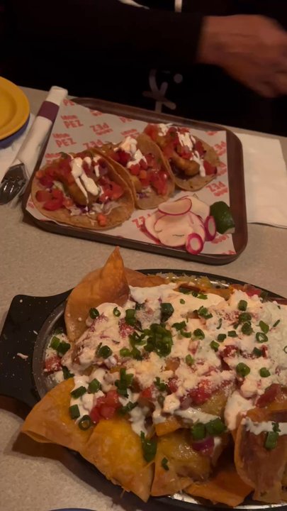Loco Pez - Mexican Near Me - Philadelphia, Pennsylvania
