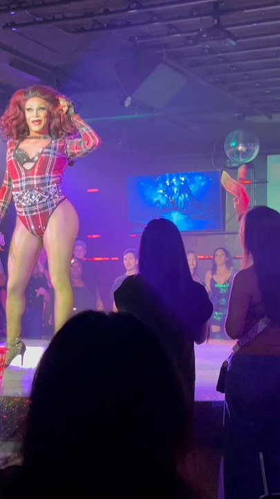 Video carousel 4 of 5 with ID 8zidBe75ojFfCVv4inkBhw for Gay 90's
