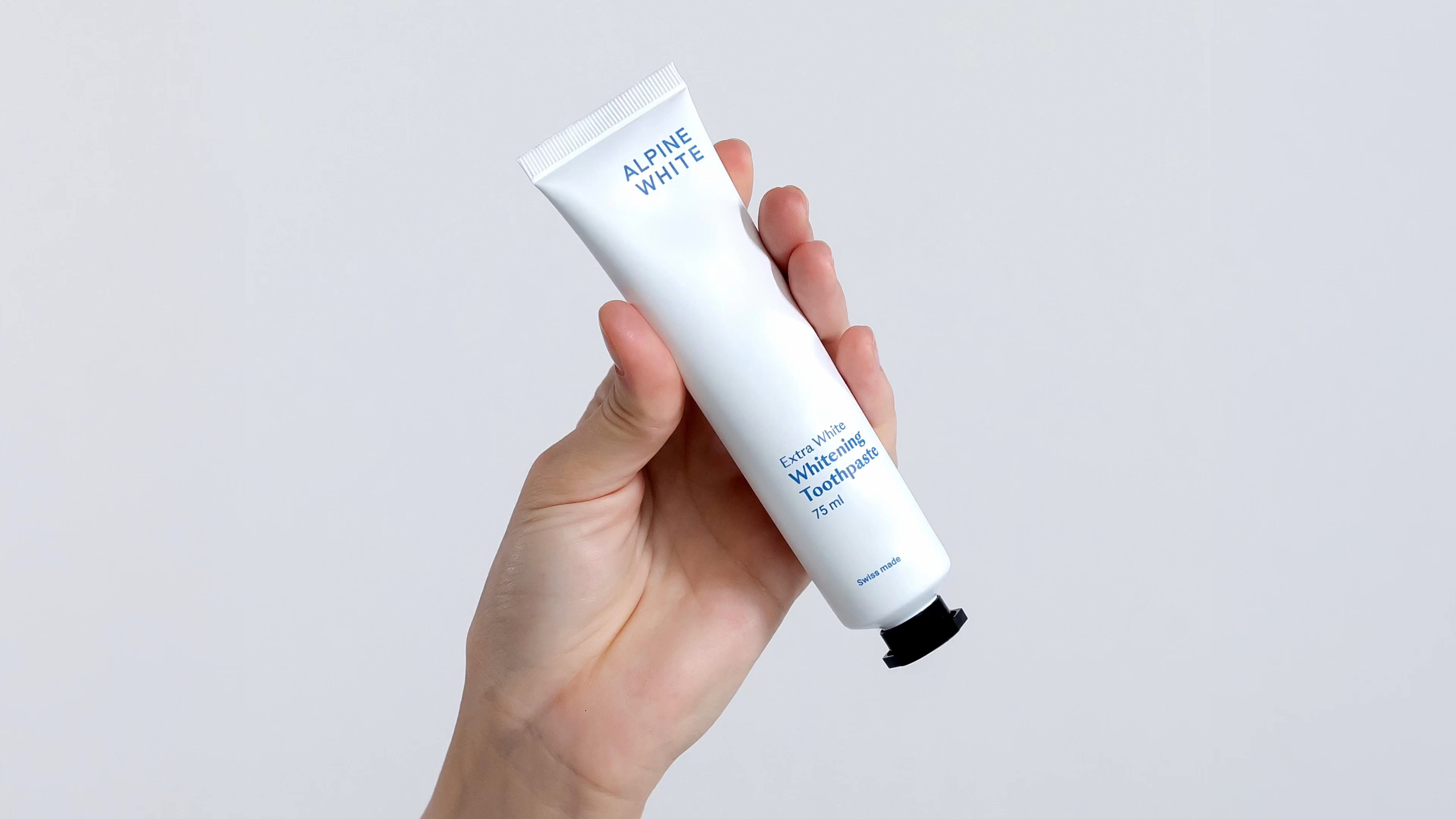 What makes the Extra White Whitening Toothpaste special?