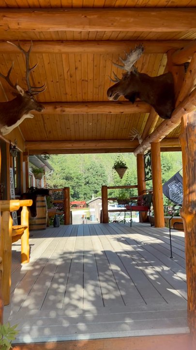 Kemp's Kamp - Beautiful entrance area - Campgrounds Near Me - Keystone, South Dakota
