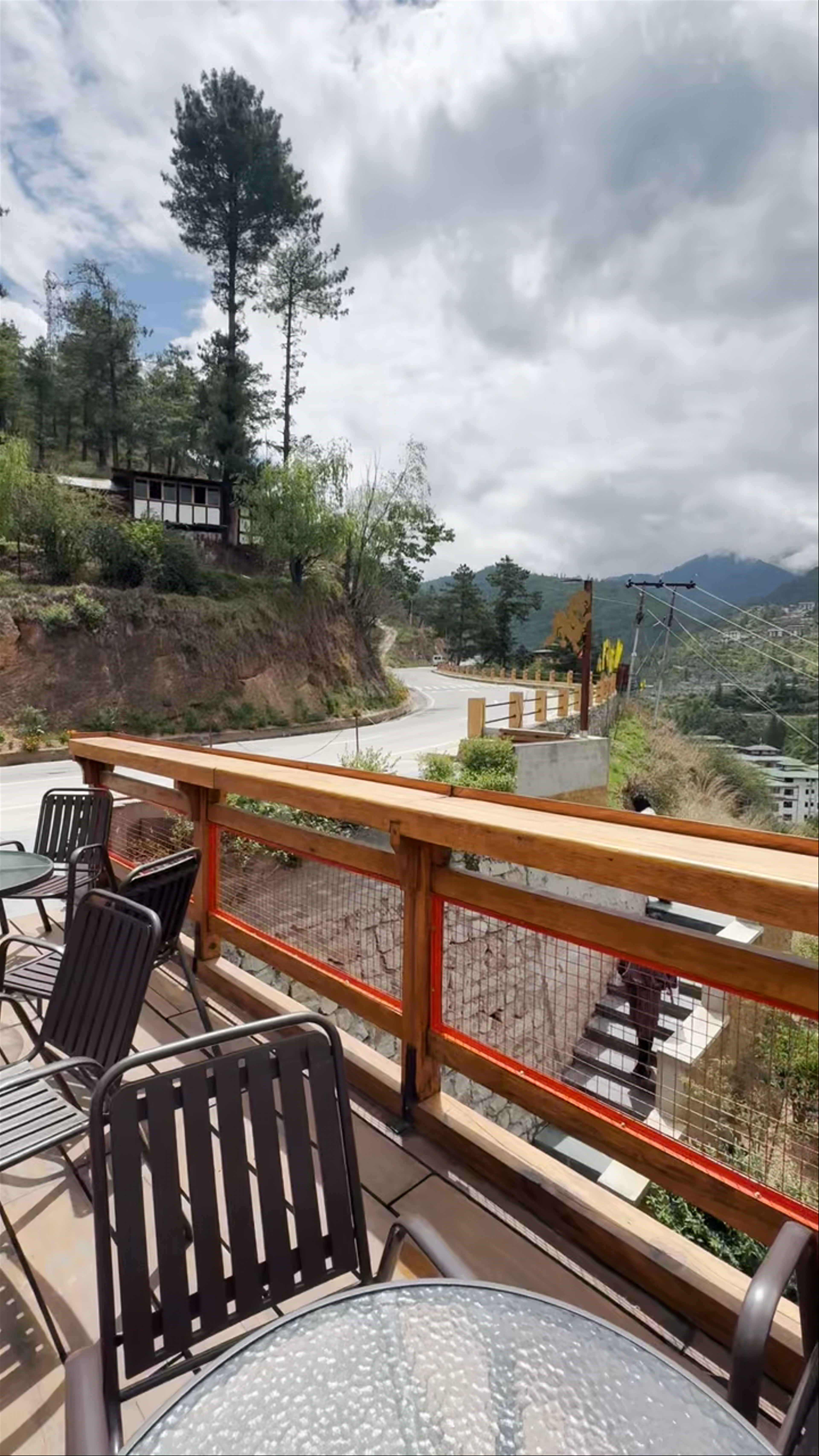 The Coffee at the bend