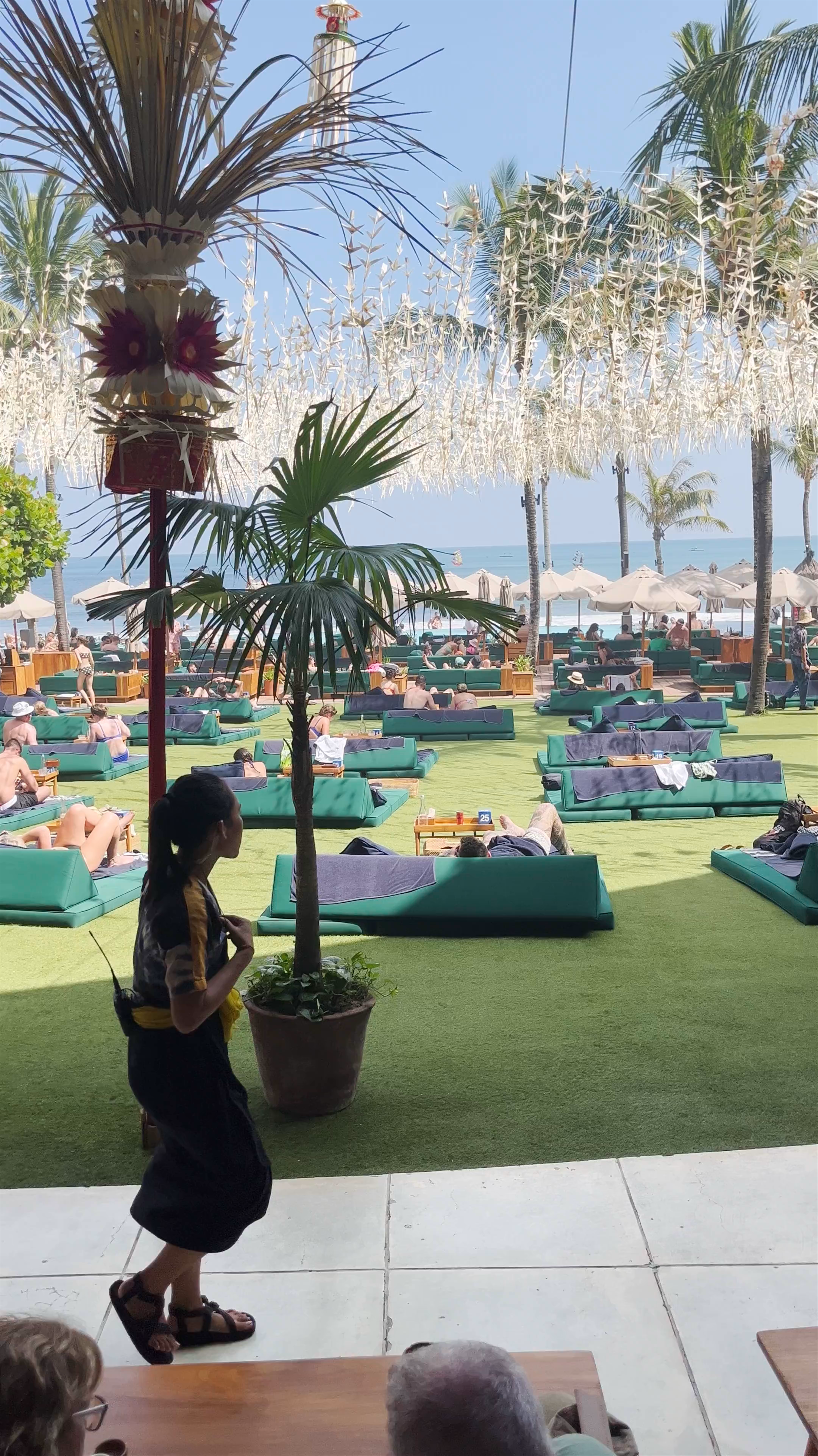 Potato Head Beach Club: Ultimate Beach Day Lounge Experience in Seminyak, Bali