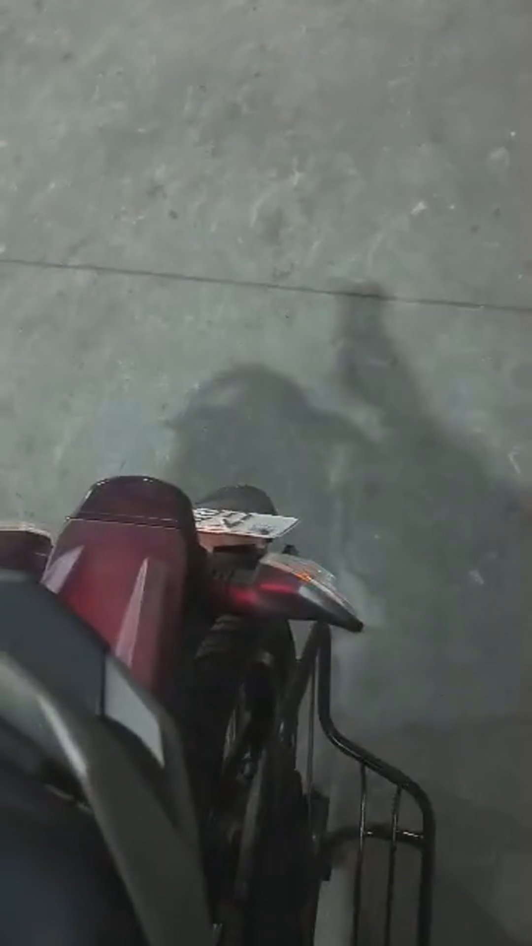Walk-around video thumbnail