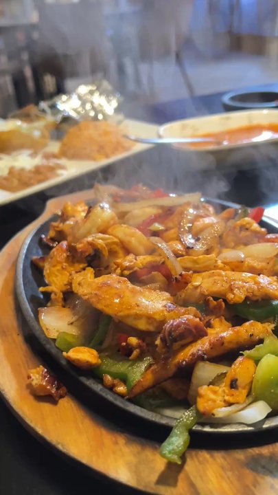 El Maguey - Chicken and shrimp fajitas - Mexican Near Me - Moncks Corner, South Carolina