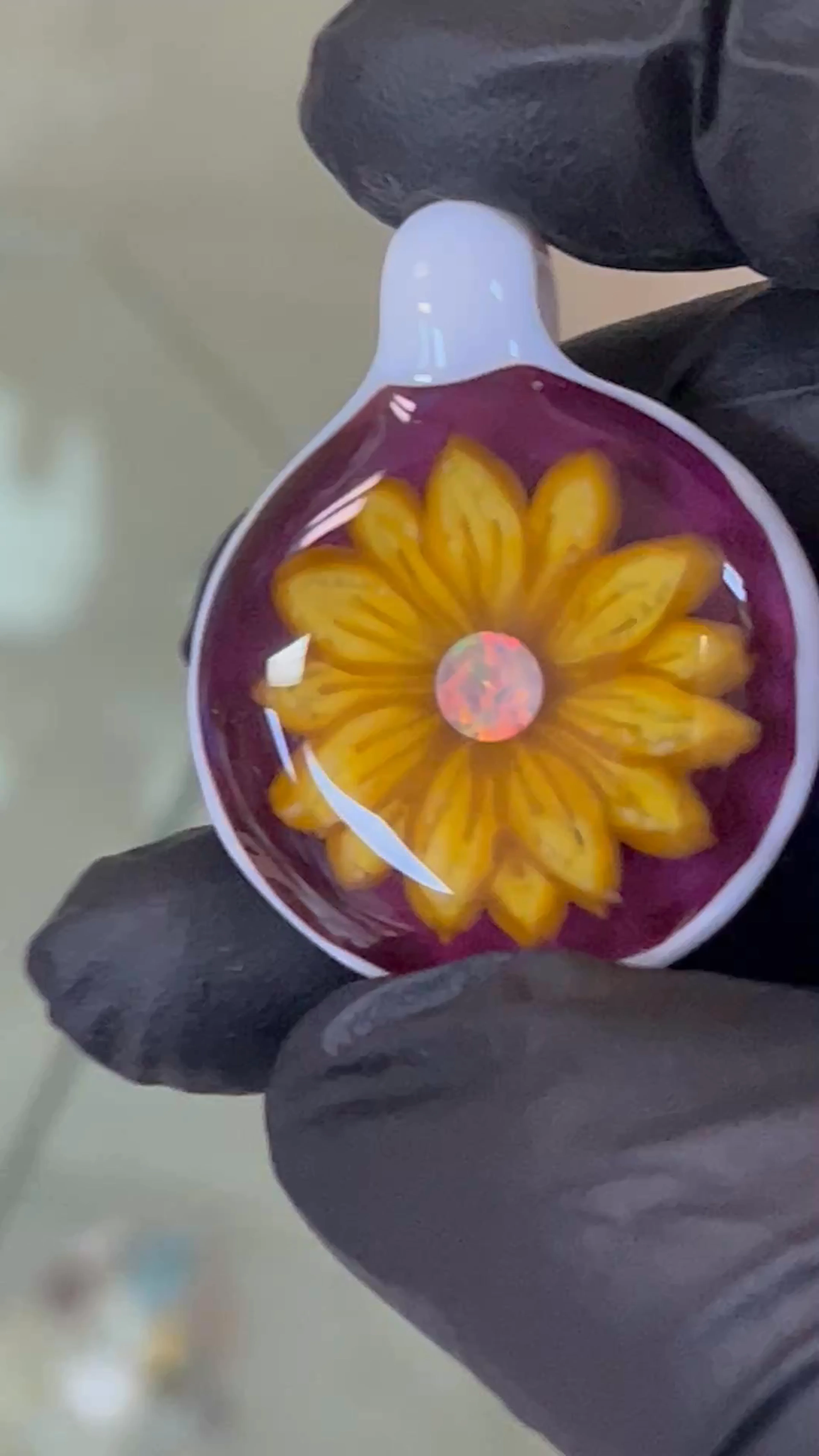 Preview pic of Chillery Bogart Sunflower Pendant #3