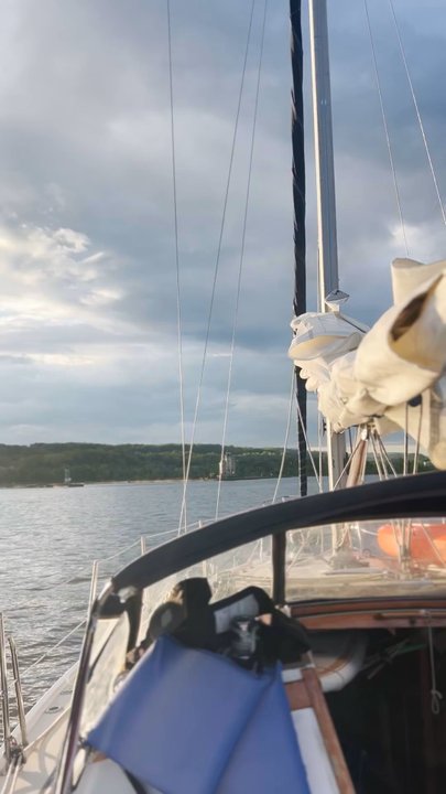 Black Swan Sailing - Boating Near Me - Kingston, New York