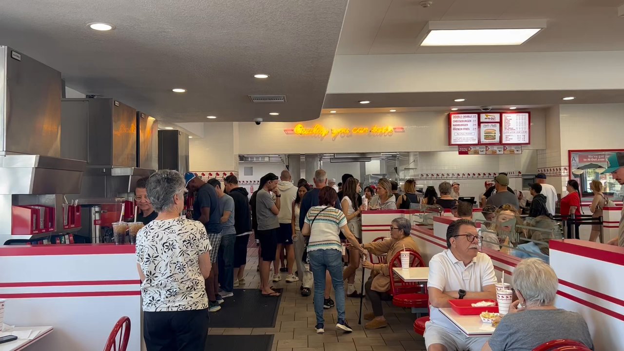 In-N-Out Burger - Busy busy busy but still hot and fredh - Burgers Near Me - Barstow, California