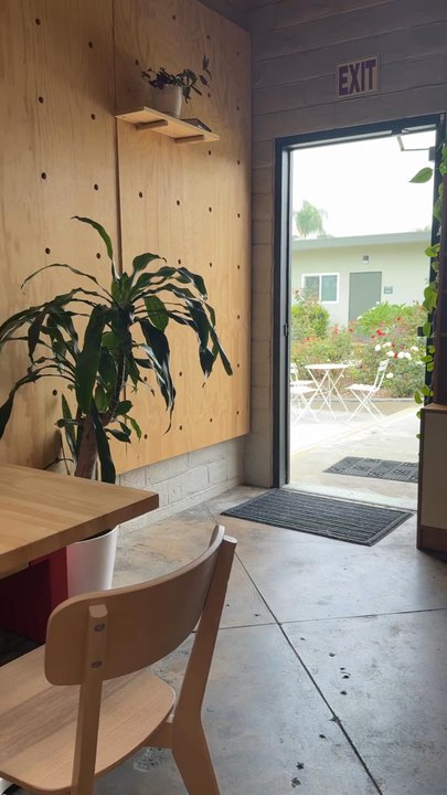 1040 Coffee - Inside the coffee shop - Coffee & Tea Near Me - Buena Park, California