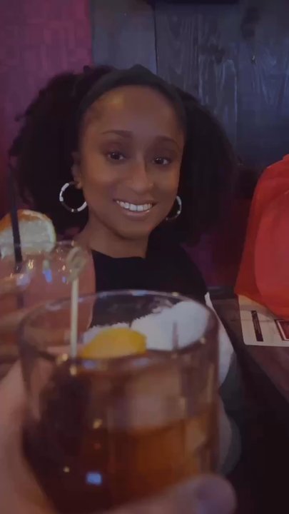 Black Barrel Tavern - Cheers. Paloma & Old Fashioned - Breakfast & Brunch Near Me - Chicago, Illinois