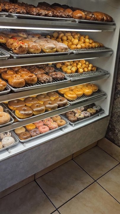 Donuts Plus - Donuts - Donuts Near Me - Simi Valley, California