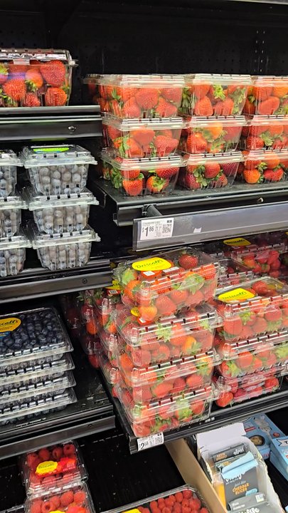 Walmart Supercenter - Department Stores Near Me - El Campo, Texas