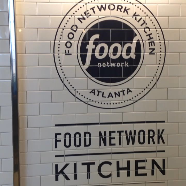 Phillips Seafood - They did a really nice job in terminal D with Phillips seafood and the food network store. Jim is this - Seafood Near Me - Atlanta, Georgia
