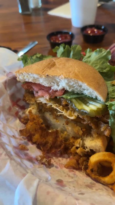 Hondo's - Bars Near Me - Fredericksburg, Texas