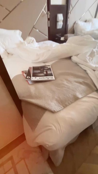 L'Hôtel du Collectionneur - Got the Costco upgrade, but room not ready - Hotels Near Me - Paris, 75