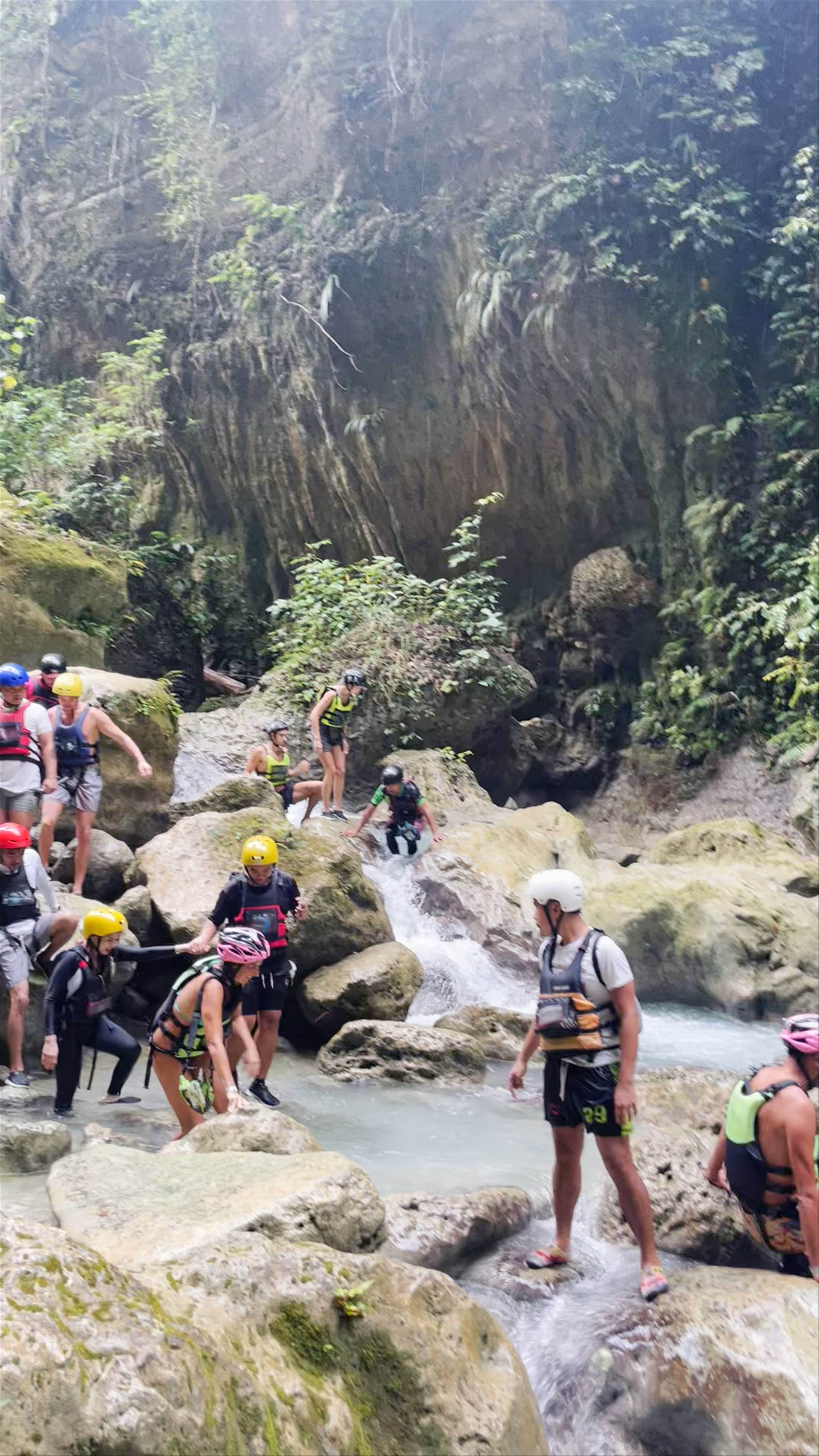 Kawasan Falls