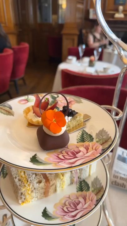 Brown's Hotel - Hotels Near Me - London, XGL