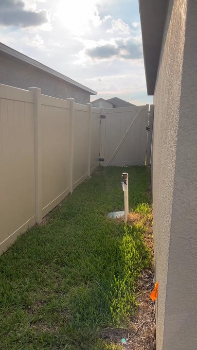 Python Fence - Fences & Gates Near Me - Ruskin, Florida