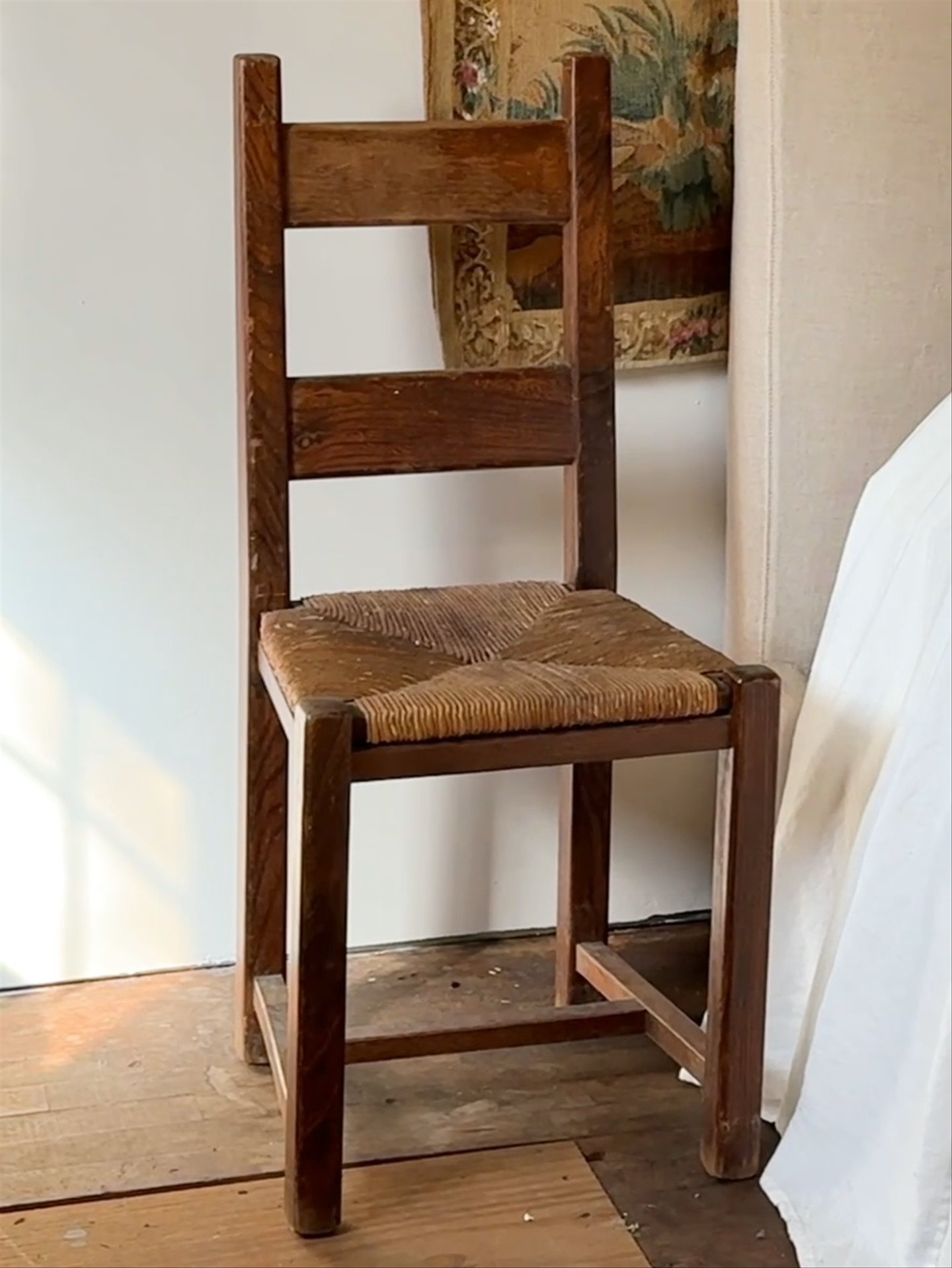 Midcentury Rush Chair