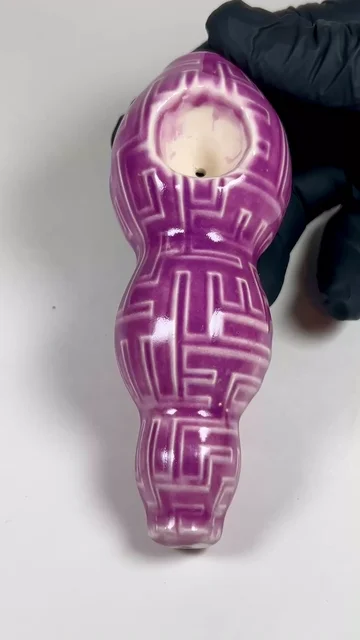 Preview pic of Maze Pipe - 5.5 inches - Ceramic - Purple and White