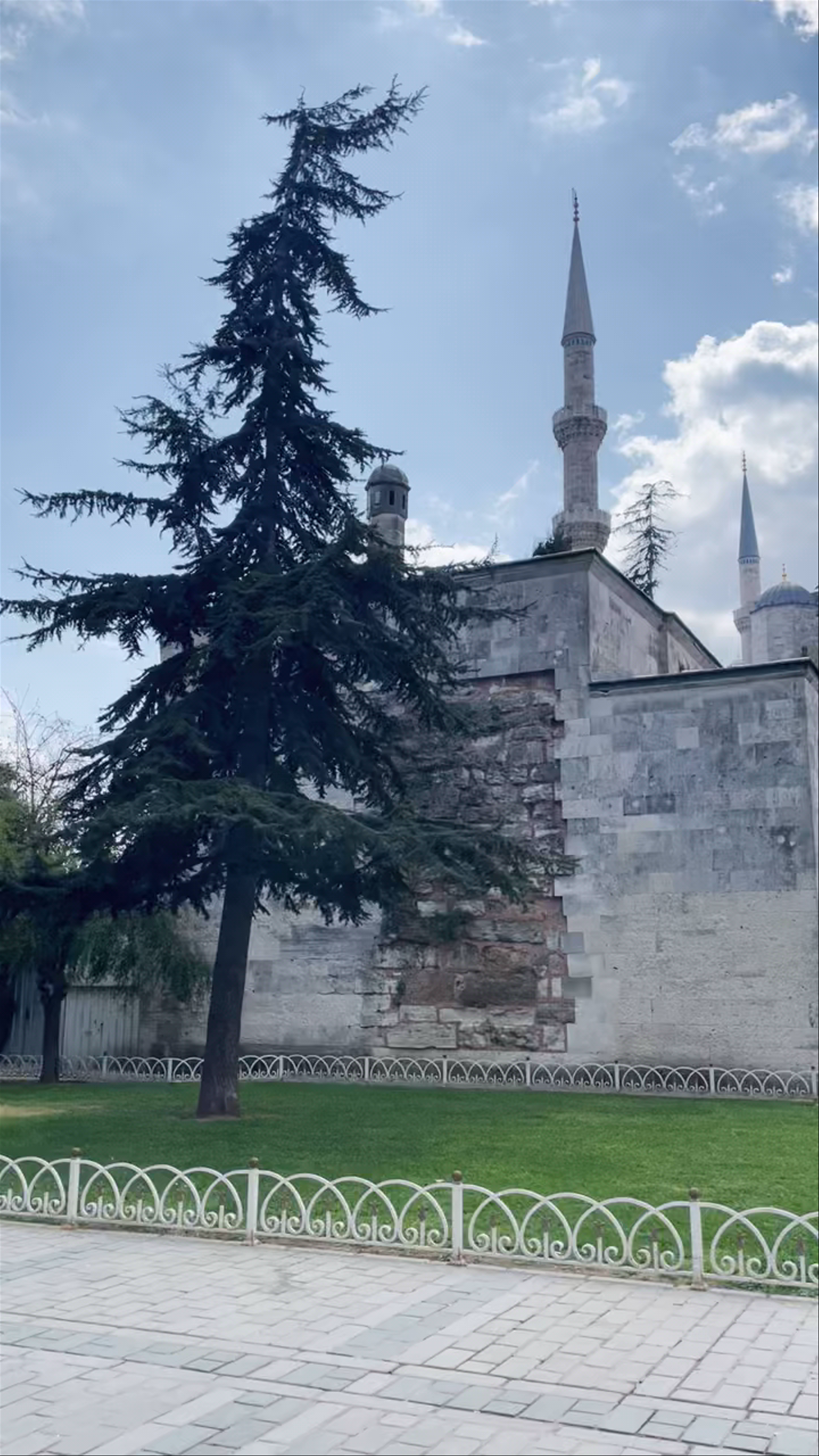 The Blue Mosque Serenity: A Quiet Moment in İstanbul's Historic Heart