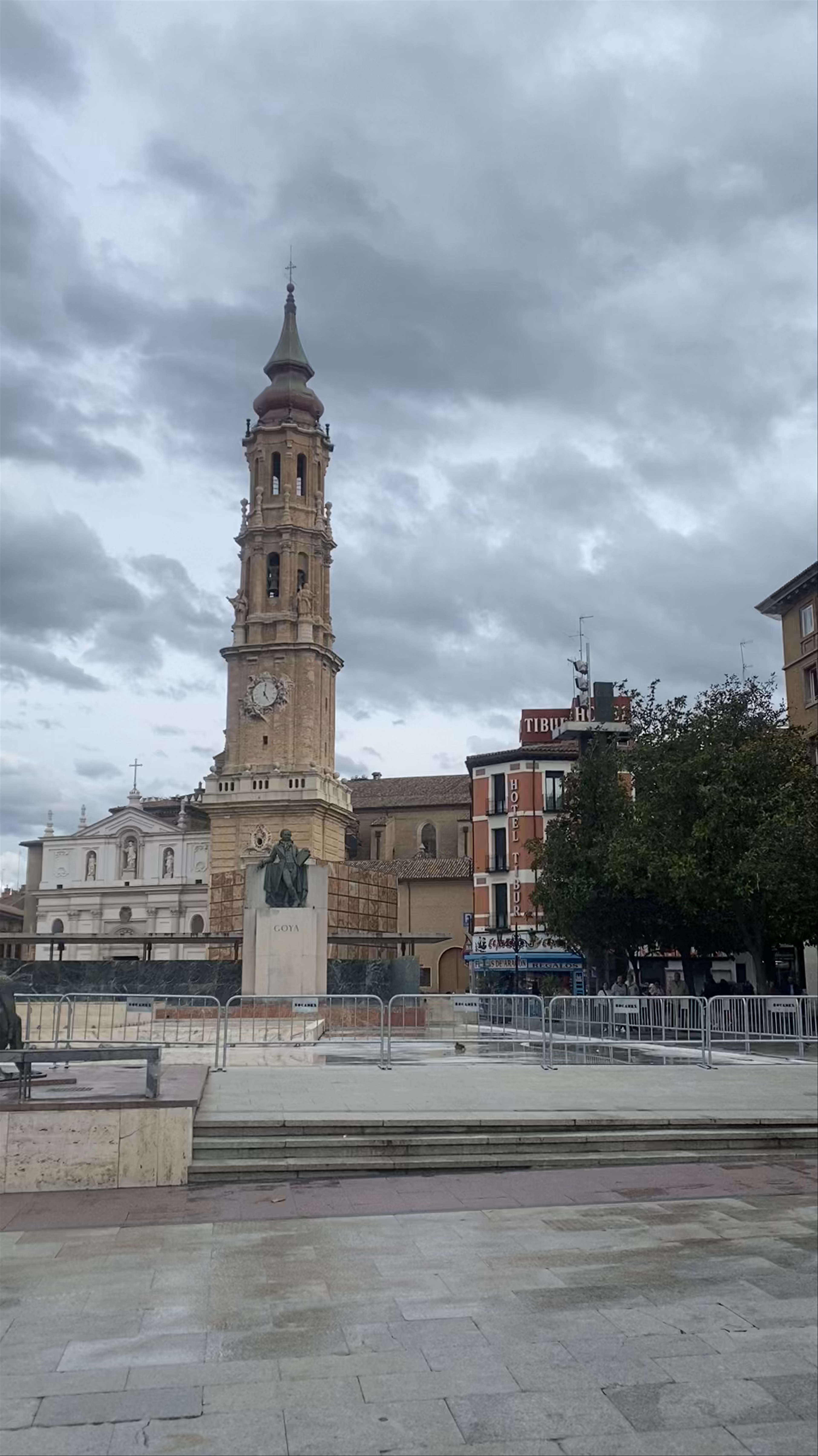 Plaza del Pilar