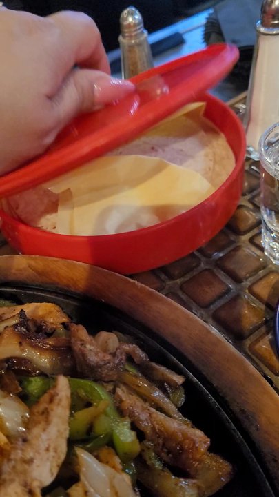 Green Onion - Combo Fajitas, my favorite - Desserts Near Me - Moreno Valley, California