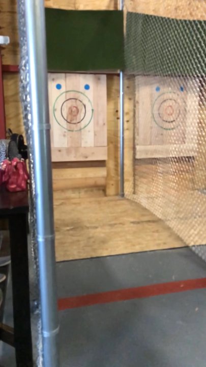 Axe Games - Throwing axes - Axe Throwing Near Me - Omaha, Nebraska