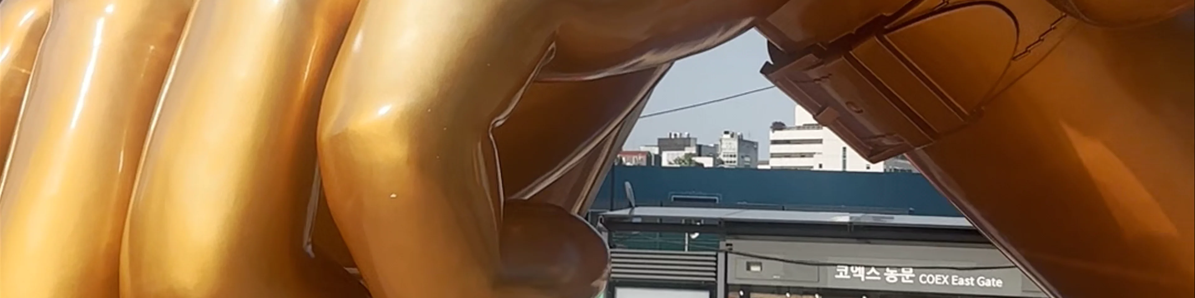 Gangnam Style Sculpture