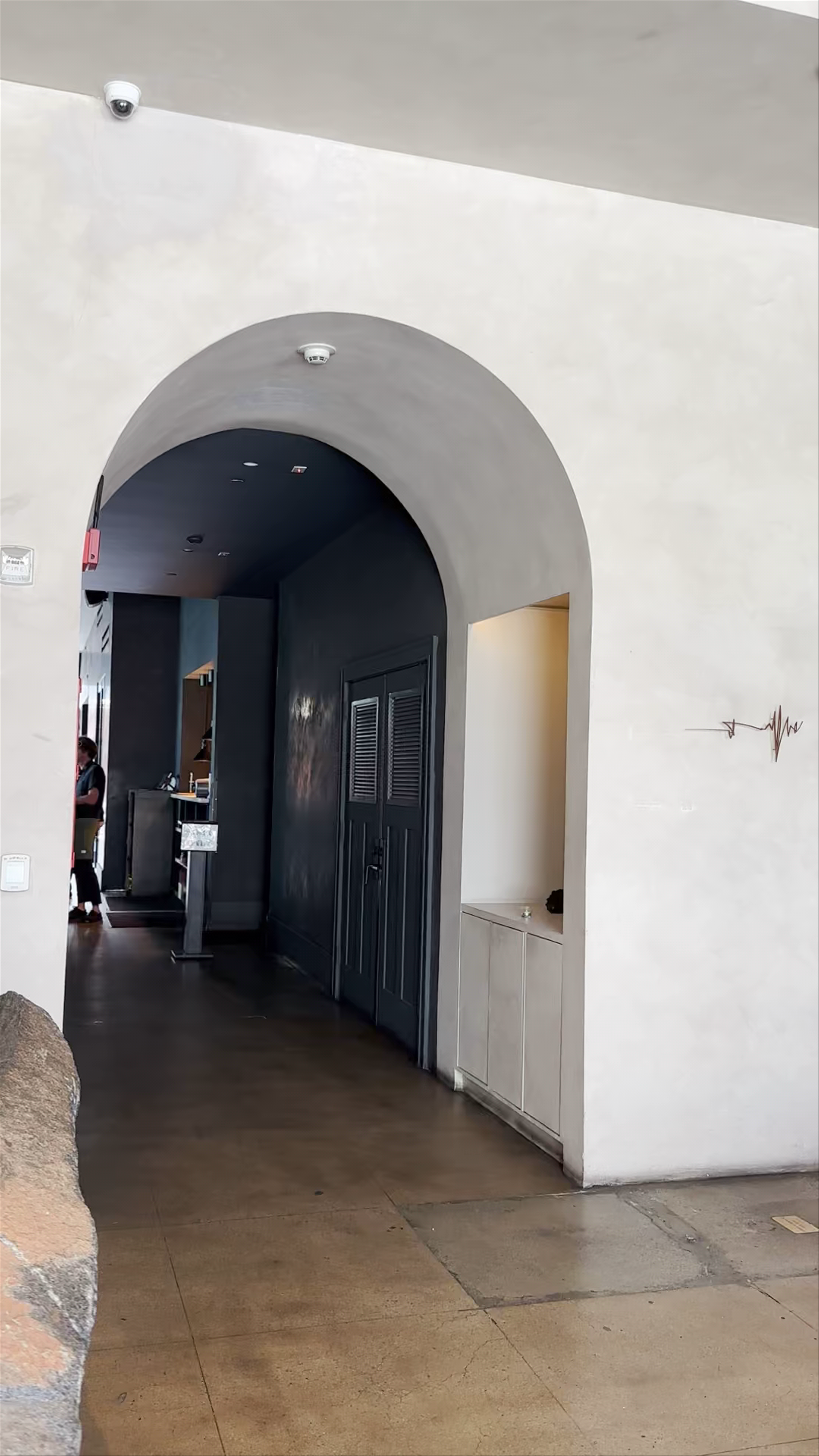 Inside kodo: A Minimalist Coffee Experience on South Santa Fe Avenue, Los Angeles