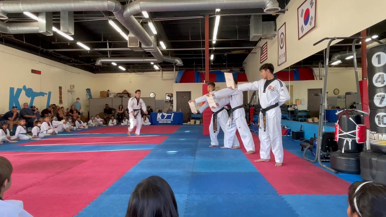 Video thumbnail 2 more videos