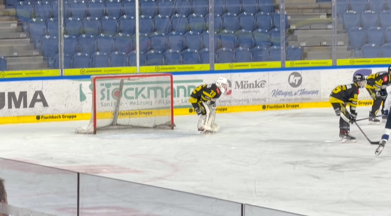 Mats Kienen's Highlight Reel: Stellar Glove Save with Krefelder EV U15