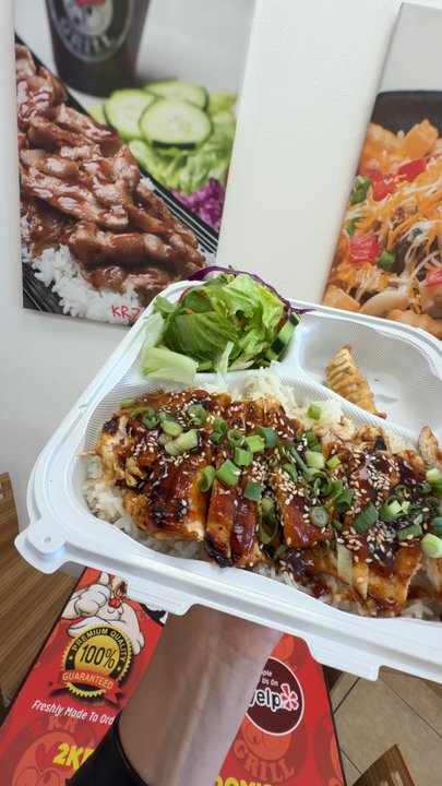 2 Krzy Grill - Burgers Near Me - Beaumont, California