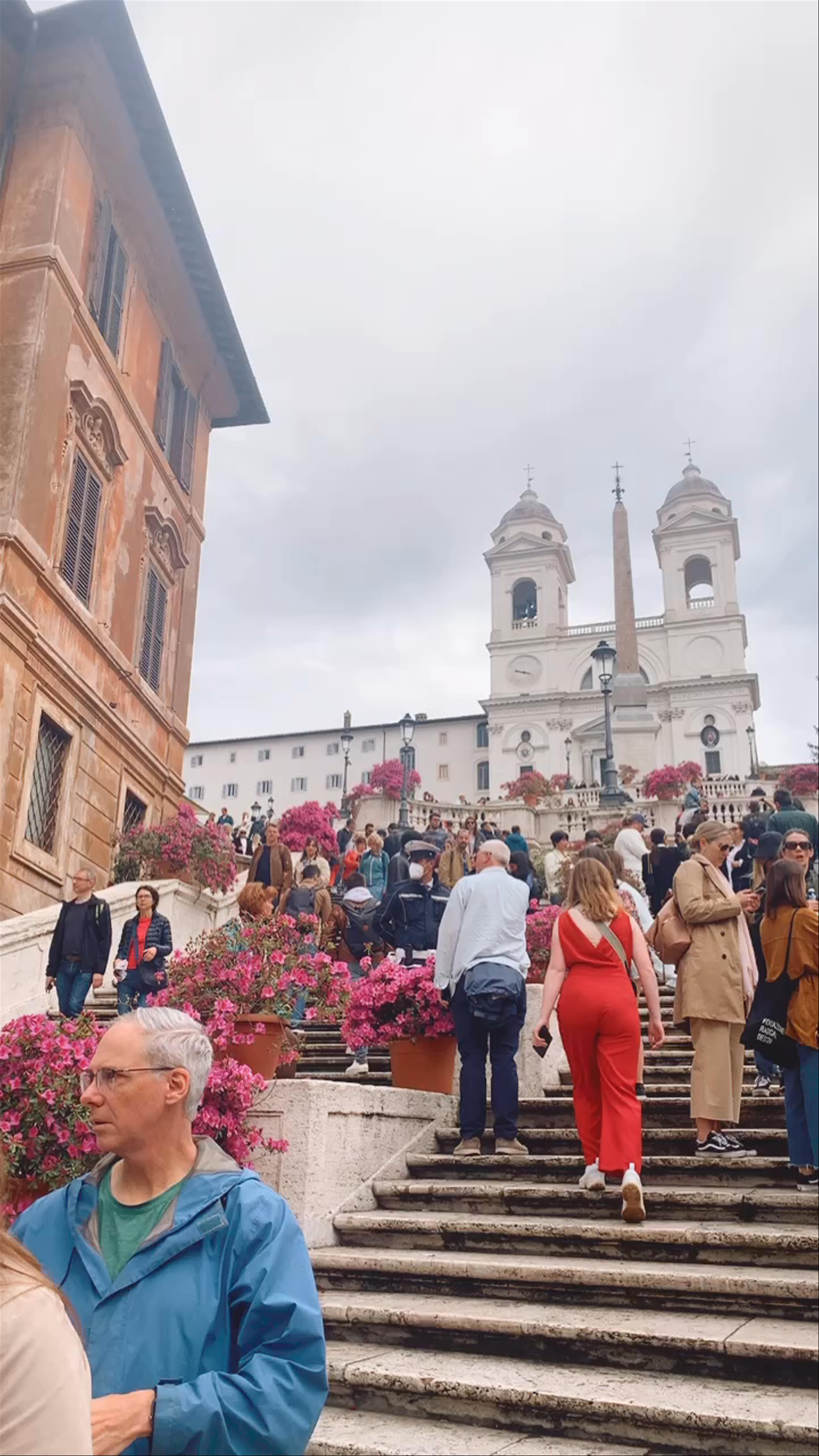 Spanish Steps: Iconic Roman Landmark Gathering Vibrant Crowds
