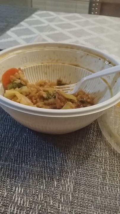 Flame Broiler - Big piece of metal in my chicken veggie bowl!! Total hazard. I could have choked on this! - Fast Food Near Me - Downey, California