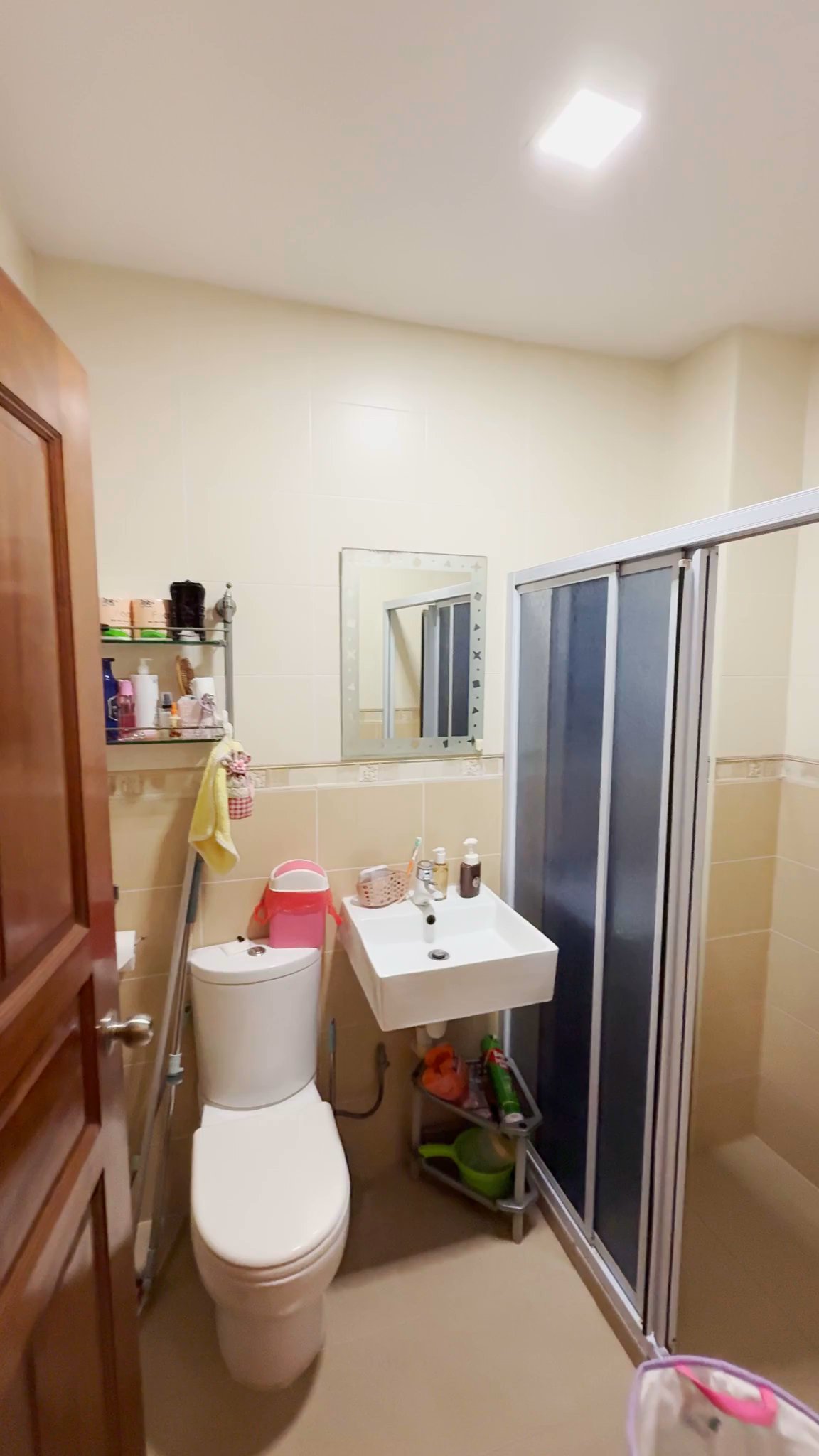 Common Room (Landed) for Rent in  Goodlink Park - Image 6