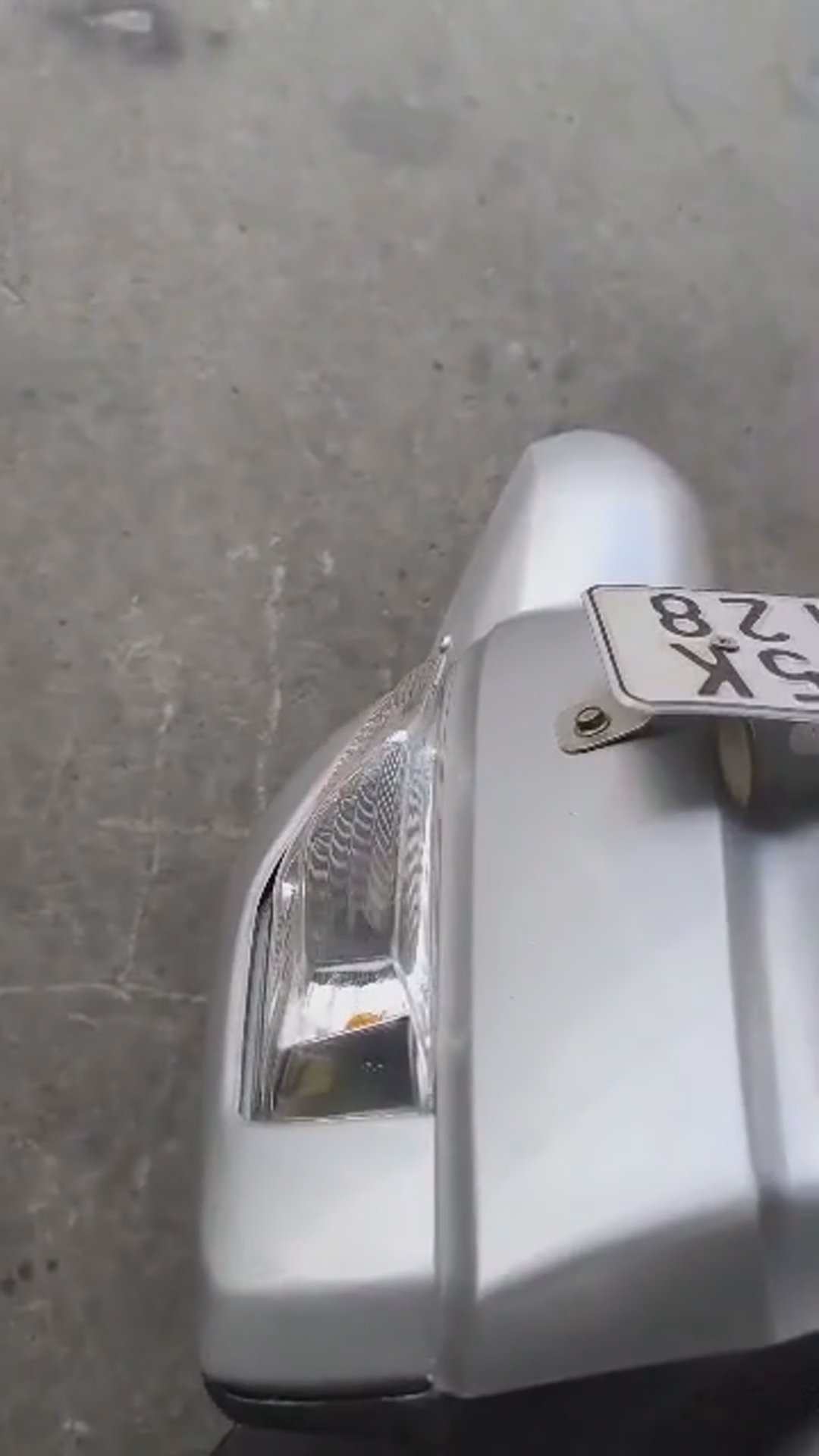 Walk-around video thumbnail