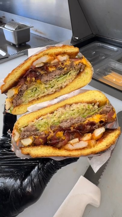 The Ave Burger - Great burger - Burgers Near Me - Fresno, California