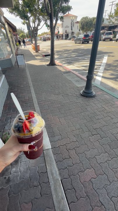 Oakberry Acai - Acai Bowls Near Me - San Clemente, California