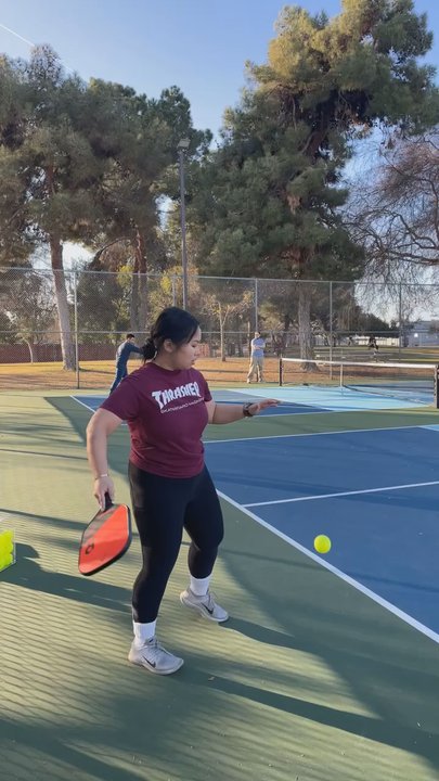 Greenacres Community Center - Parks Near Me - Bakersfield, California