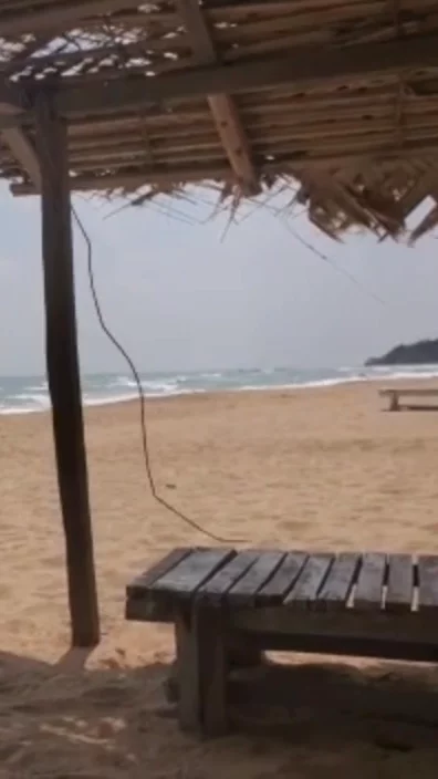 Uppuveli Beach