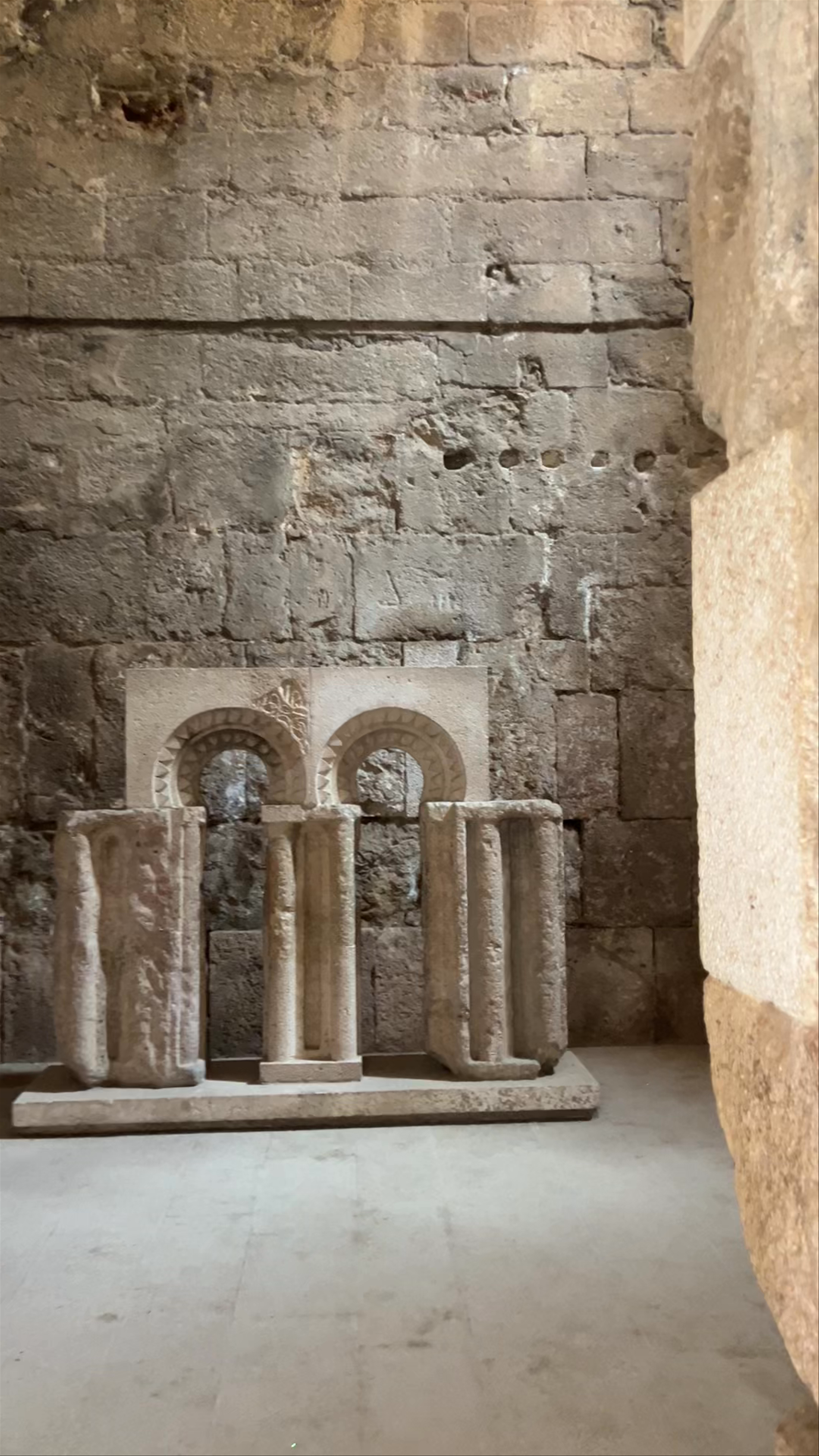 Umayyad Palace: Majestic Legacy in Amman, Jordan
