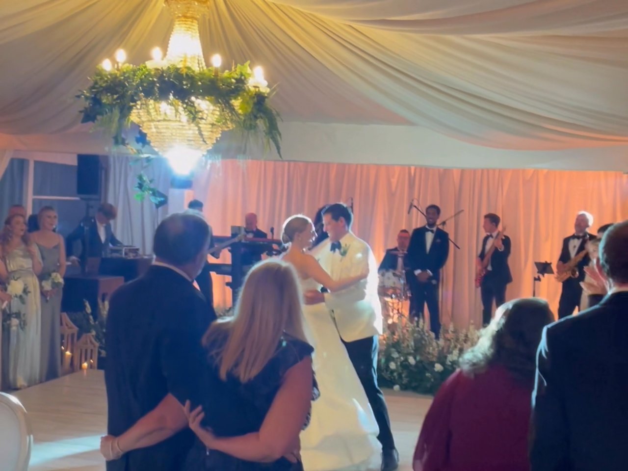 City Lights Showband - Wedding in Tuscany Italy - video