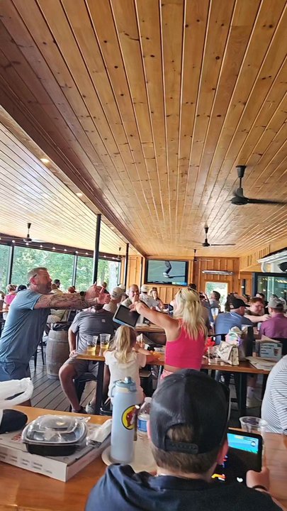 Bear chase brewing company - Brewpubs Near Me - Bluemont, Virginia