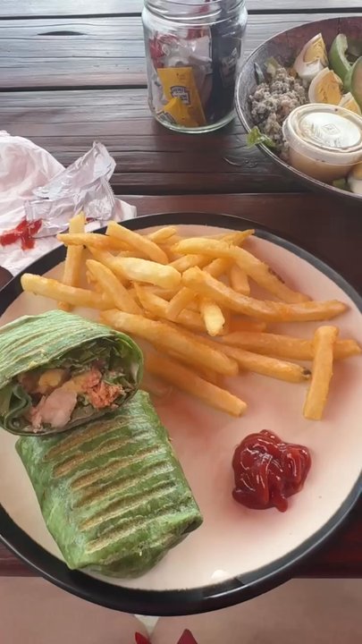 Hendo's Hideout - Video of the wrap, steak, and chicken salad we ordered - Caribbean Near Me - Jost Van Dyke, Alabama