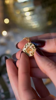 Product video, thumbnail 2 of 10